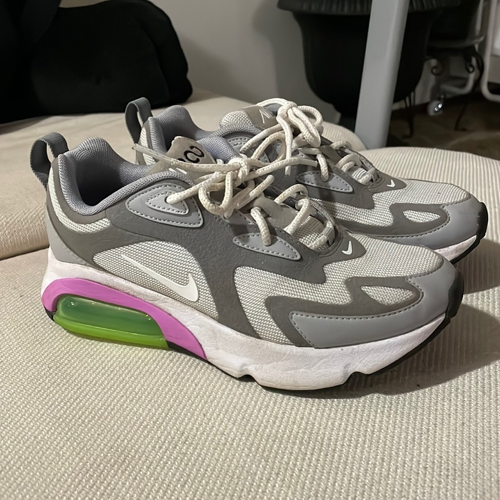 Womens Nike AirMax Size 7